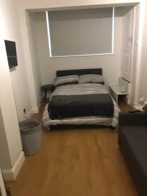 Atemberaubende Studio-Wohnung - Image 5