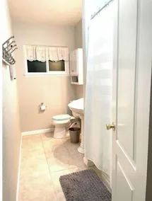 Relaxing 3 Bedroom, 2 Bathrooms. Large backyard, pool, jacuzzi + 2 patios, grill - Image 3
