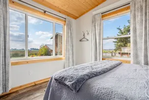 Quiet Farm Stay with Private Hot Tub, Open Skies, and Room to Breathe - Image 3