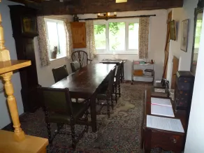 Modernisierte Wildhüter Ferienhaus mit Erdgeschoss Einrichtungen für ältere Menschen - Image 5