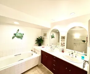 Amazing ocean and sunset views! Near beaches. gorgeous pool & spa. It’s the one! - Image 2