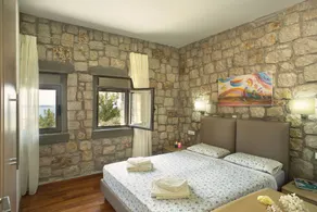 Villa Ellie -  Hydro massage, Private Pool, AC & WiFi - Image 3