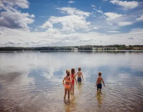 Family Villa by the Lake - Image 5