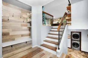Beautiful+Spacious+FencedYard🐕Grill+Patio+Walk2Park+27MileBikeTrail🚴‍♀️ - Image 2