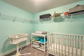 Modern, 4 bedroom / 3.5 bathroom, spacious, kid-friendly, water views - Image 3
