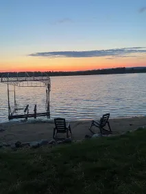 Charming up north cottage on all sports Peach Lake! - Image 2