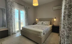 Cozy 1st floor apartment with balconies - Image 5