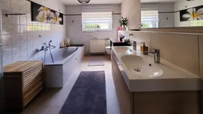 lussuoso appartamento con 3 camere da letto - Image 5