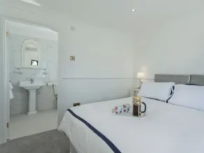 2 bedroom accommodation in Halsall, near Ormskirk - Image 5