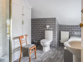 4 bedroom accommodation in East Rolstone, near Weston-Super-Mare - Image 2