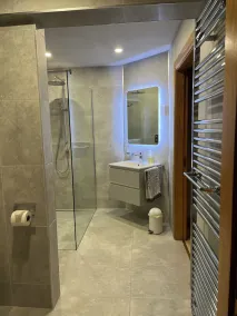SHORELINE - Luxury apartment on the shore of Belfast Lough - Image 2