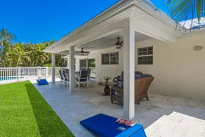 Endless Summer: Sparkling Pool, 2 Blocks to Beach, Fenced Yard by Anna Maria Life Vacation Rentals - Image 4