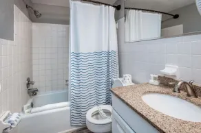 Sunset Beach Suites Unit 5 - Image 2