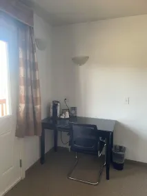 Sunshine Inn Houston - Image 3