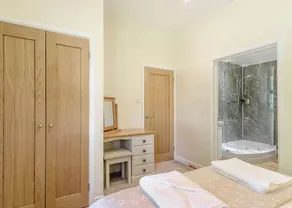 This lodge is ideal for a couple a looking to take a short break away. - Image 3