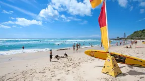 Sunrise Court 3 - Bilinga/ North Kirra Beachfront - Image 3