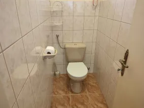 Holiday home with terrace and air conditioning - Image 5