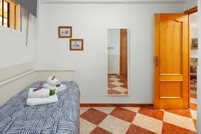 Appartement 'Los Rubios Playa' avec terrasse privée, jardin partagé et Wi-Fi - Image 2