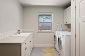 Manzanita - Hot Tub, Canal Front, Amazing Location! - Image 2