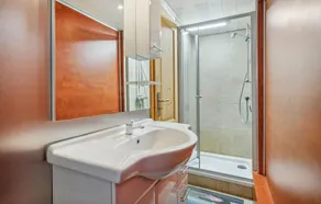 Stunning home in Zeulenroda-Triebes with sauna - Image 2