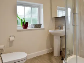 TY NEWYDD Y GRAIG - 28017 - Image 4