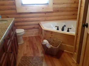 Log Cabin Retreat - Slap af, reflekter, genoplev - Image 2