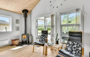 Cozy home in Tarm with kitchen - Image 2