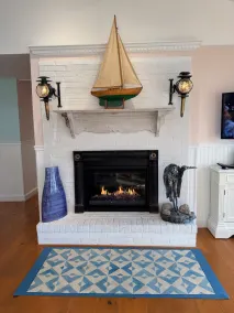 Maine Waterfront Cottage: Nestled on an acre of land, with 500ft of shore front - Image 3