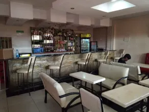 Maates Hotel - Image 3