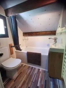 Chalet overlooking the Ain - Image 3