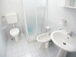 Holiday home in Rosolina Mare - Image 2