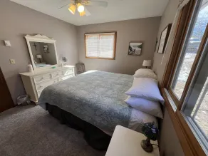 Large 6 BR home on clean lake in Northern WI - Image 5