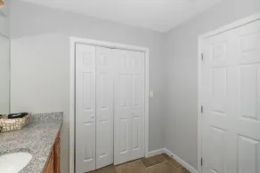 This house is a 3 bedrooms, 2 bathrooms, located in Atlanta, GA. - Image 3