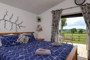 Ash Lodge - Exclusive Lodge with Hot Tub and stunning views - Image 4