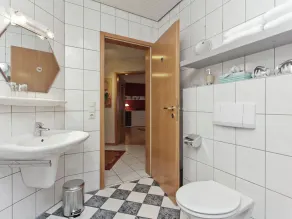 Furnished Apartment in Nieheim Germany near Forest - Image 4