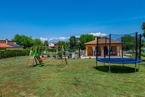 New pool villa, private 4000 sqm garden - Image 2