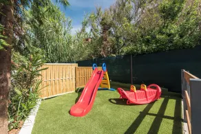 A new villa with private pool, 350m from the beach and close to all amenities - Image 2