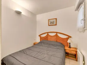 Appart 50 m2 Proche de la Plage | Piscine Extérieure en Été - Image 5