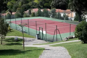 Komfortabel villa i bolig med pool og tennisbane - Image 3