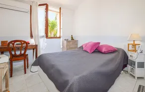 Beautiful Home In Venzolasca With Wifi - Image 4
