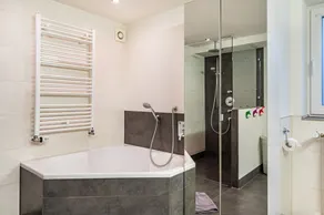 Apartamento de férias \"Schwarzwälder Kirsch Unten\" com terraço privado e Wi-Fi - Image 3