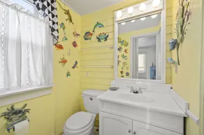 Breezy Corner by Seaside Vacations & Sales - Image 5