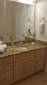 Beautiful Coral Lagoon # 12 - Waterfront - Boat Slip & Heated Pool - Image 3