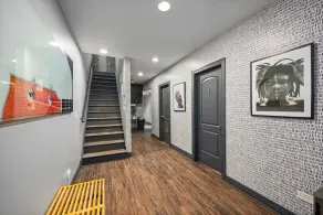McCormick Place Guest House - Image 3