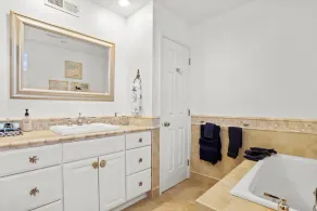 Spectacular direct waterfront with rooftop hot tub 360 degree views.  - Image 3