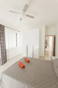 Waterside Apartments - Image 3