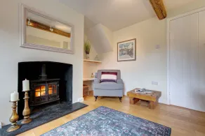 April Cottage - Image 2
