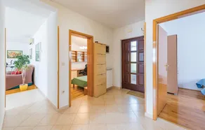 Traumhaftes Haus mit 3 Schlafzimmern in Labin - Image 3