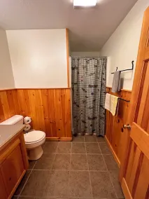 Huge Mooselookmeguntic Lakefront - Sleeps 12 - Dock - Saddleback Ski-Snowmobile - Image 5