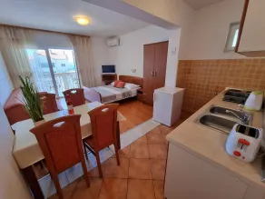 Studio mit Klimaanlage und Balkon - Image 3